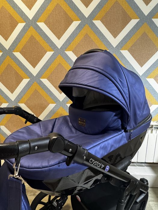 Десткая коляска Crystal 2 в 1