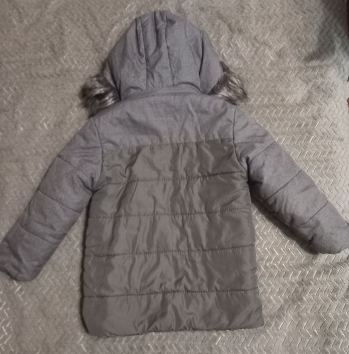 Куртка зимова на хлопчика 110 розмір!