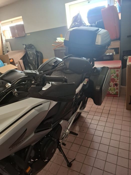 Vwndo Honda NC750X