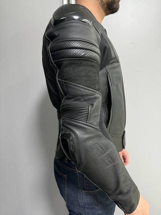 Мотокуртка шкіряна Revit Akira з захистом