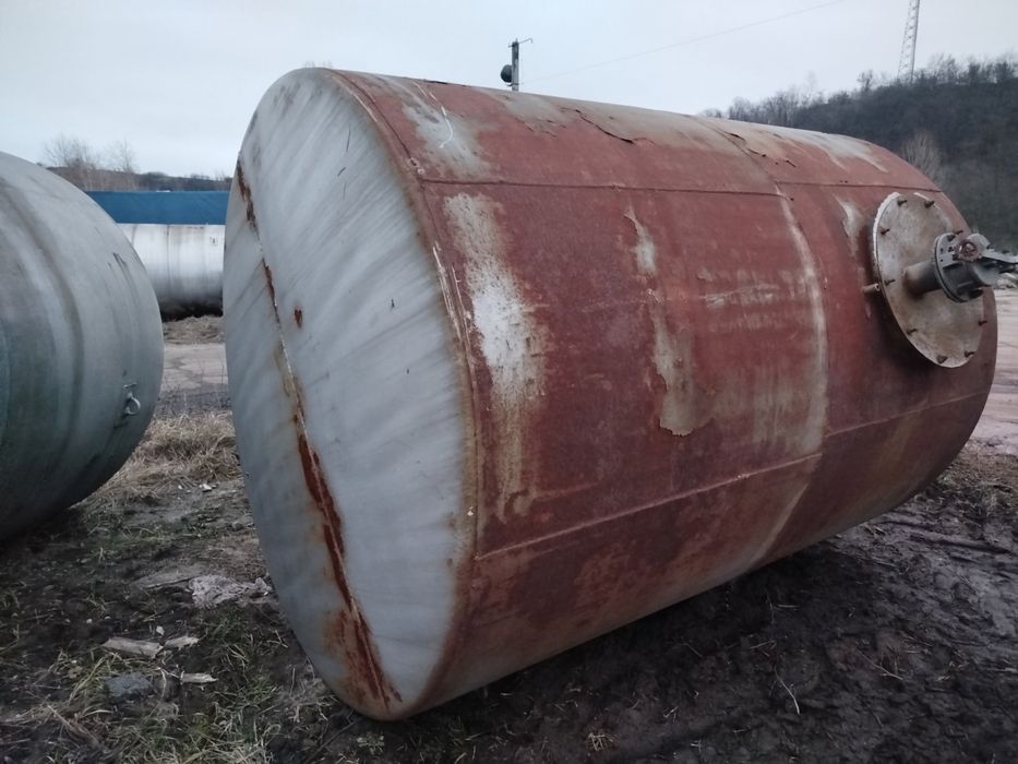 Бочки (ємкостя) 10 куб.