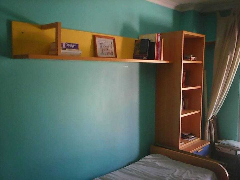 Conjunto de móveis para quarto de criança/ jovem