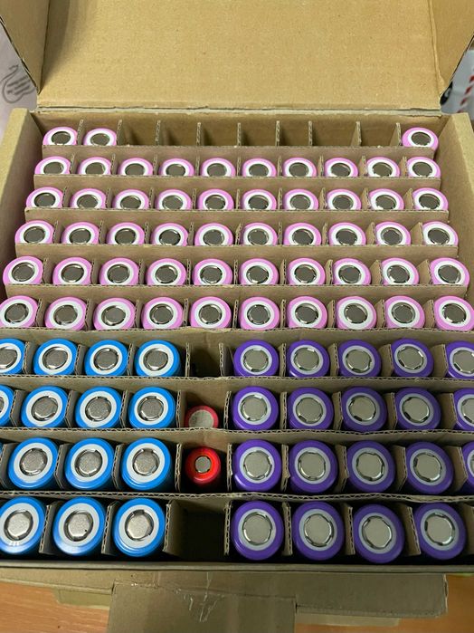 Акумулятор батерея LG Samsung Varta Molicel Renata Duracell Eneloop GP