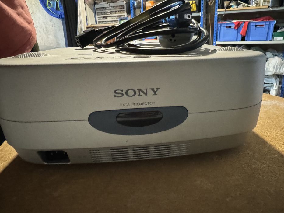 Projetor Sony com pouco uso