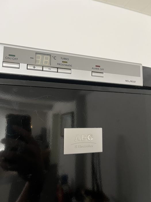 Congelador Eletrolux AEG