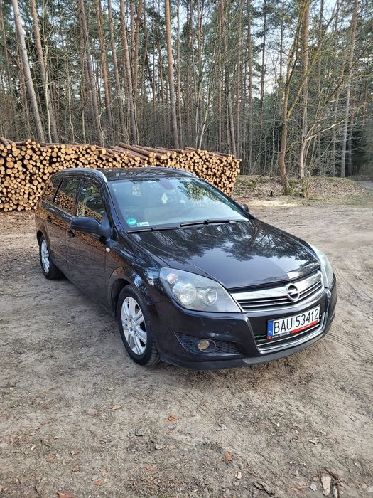 Opel Astra Ekonomiczny Opel Astra H 1,6 LPG