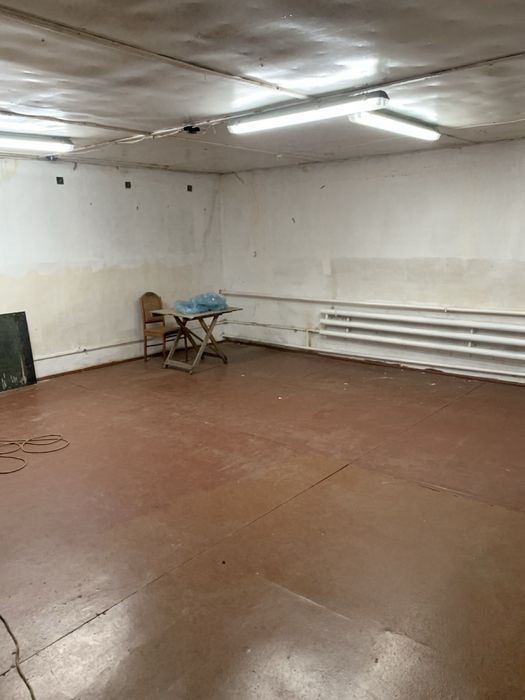 Продається виробнича будівля в центрі міста