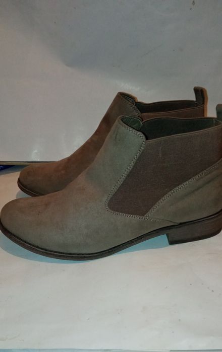 Кроссовки р 43 - 250грн