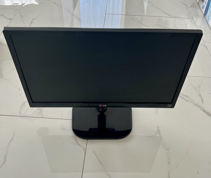 monitor LG 22cale