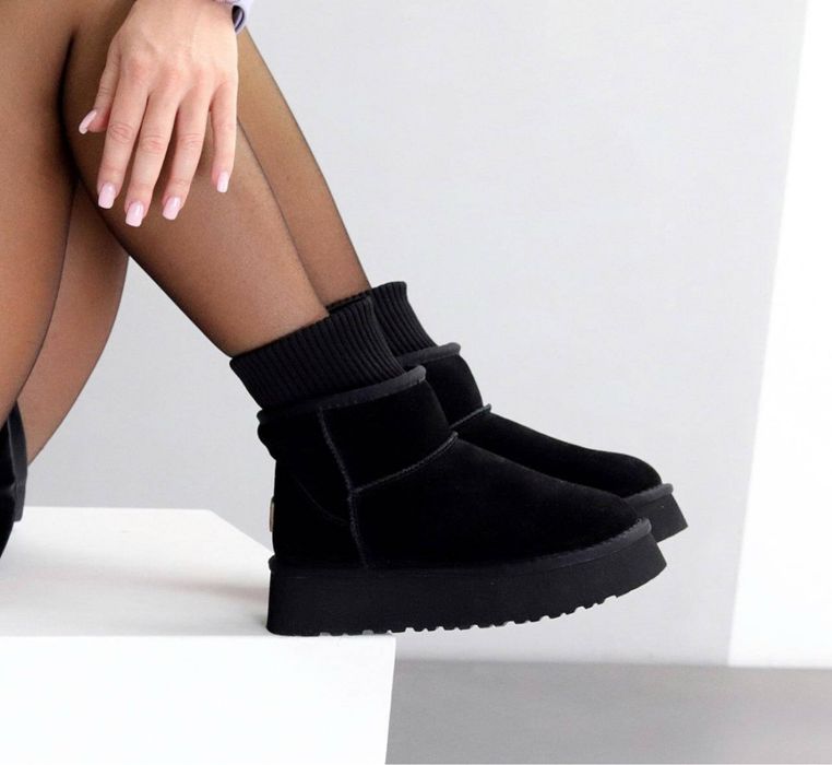 Уггі жіночі UGG