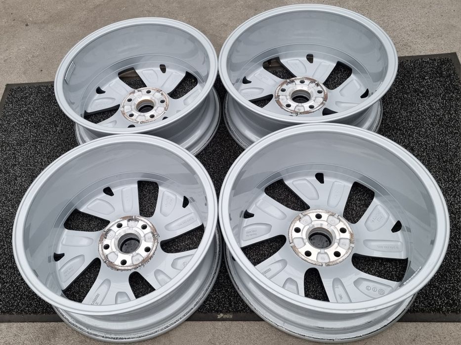 Felgi Alu 17" VW Golf VIII VII VI V Touran Caddy 5x112 Oryginalne