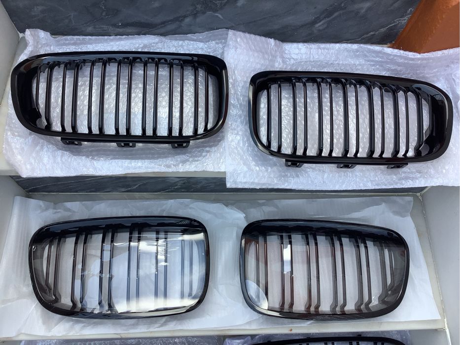 Bmw serie 1 f20 f21 serie 5 f10/11/18 grelhas duplas