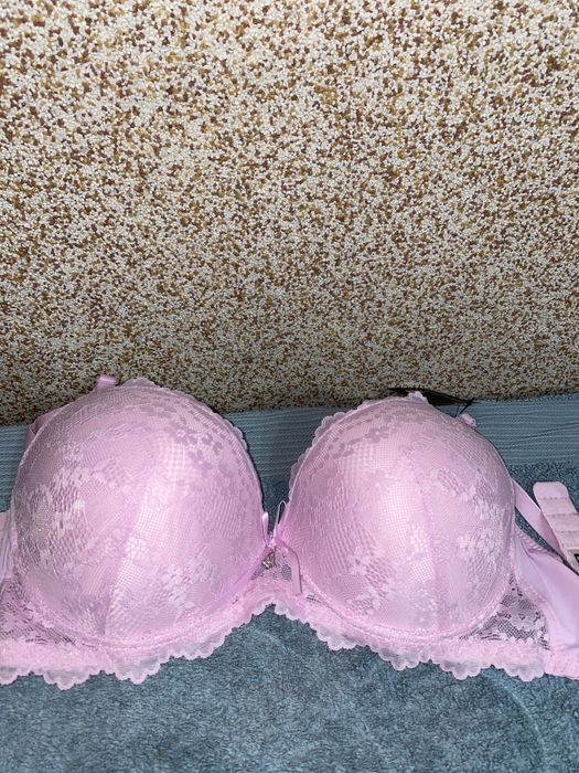 Жіночий бюсгальтер кружевний