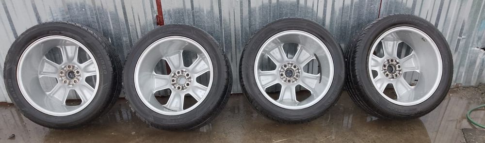 Koła 18 cali z oponami 5x108 ET 52.5