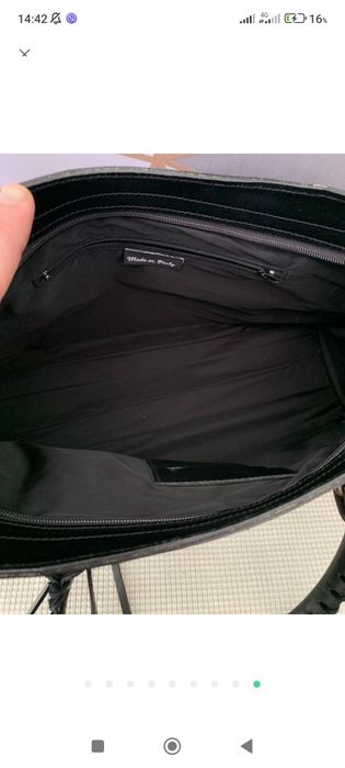 Шкіряна жіноча сумочка