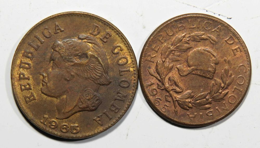 MOEDAS Colombia - 2 Exemplares - veja as imagens - Só 1€