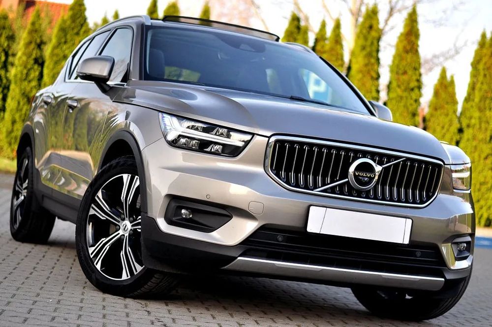 Volvo XC 40 INSCRIPTION T5 PLUG-IN  *4 Kamery* Harman/Kardon* Panorama* Bogata