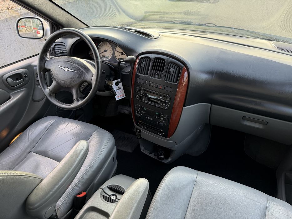 Chrysler voyager 2.8crdi