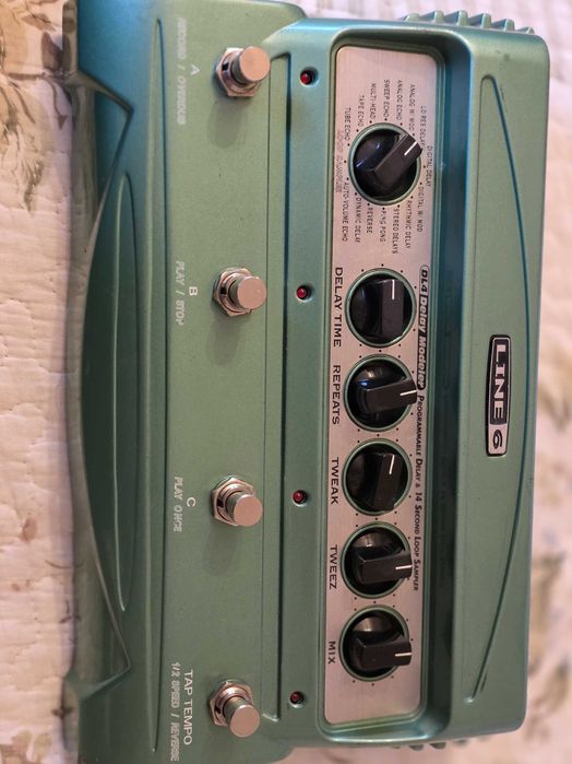 Line6 DL4 Delay Modeler