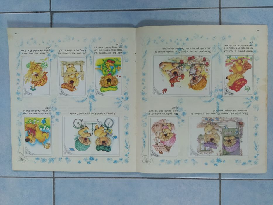 Caderneta de cromos completa "Woofits as quatro estações"