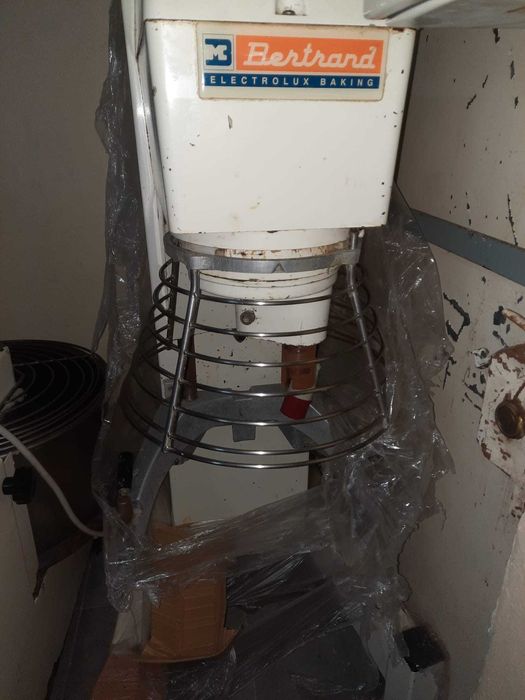 Máquinas Pastelaria pouco uso