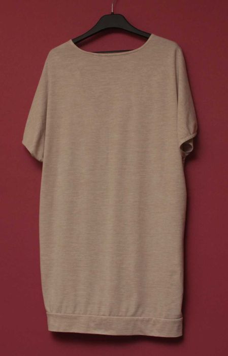 Uniqlo рр S-M платье из вискозы и полиестера