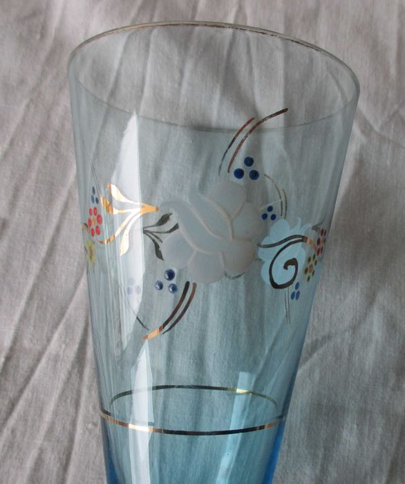 Copo Antigo em Vidro Azul pintado à mão