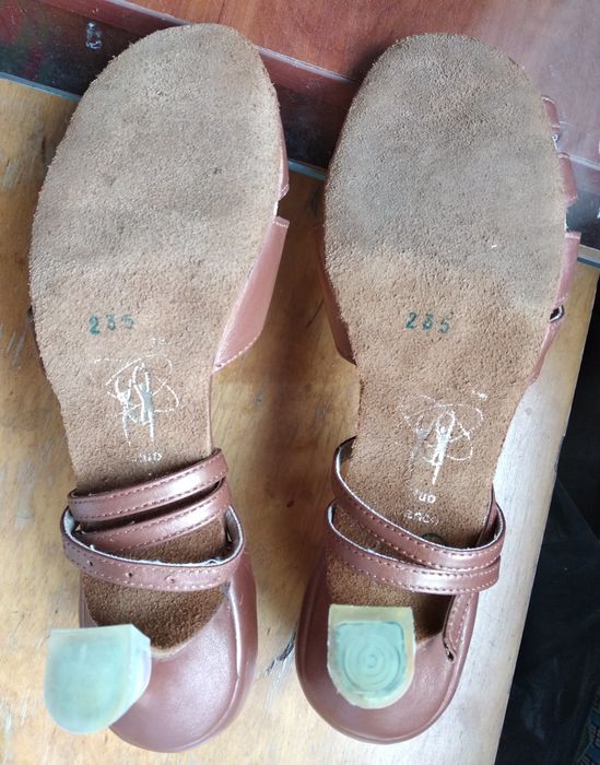 Туфли танцевальные разные