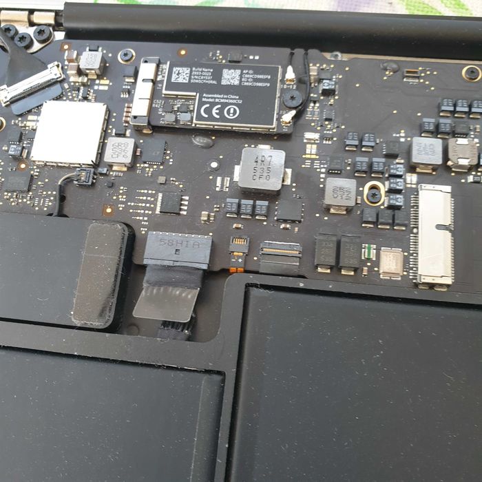 carcaça / teclado de macbook air A1466 13" rest peç sob cons64409491659267123