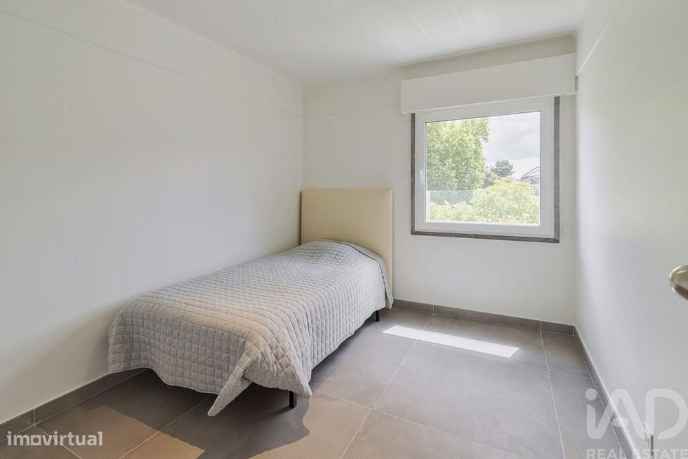 Apartamento T2 em Carnide