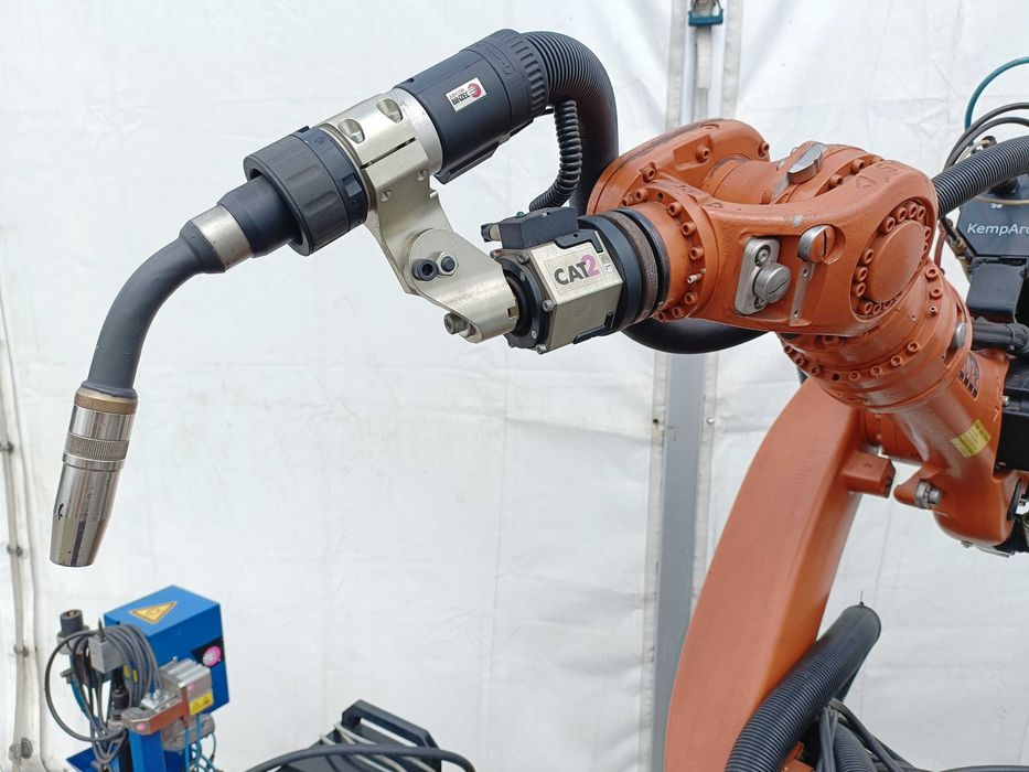 Stanowisko spawalnicze PIAP robot KUKA spawarka KEMPPI