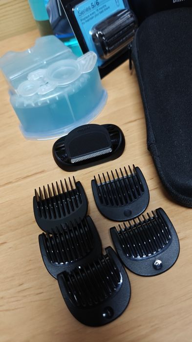 Golarka Braun S6 stacja myjąca płyn trymer pokrowiec nowa glowica