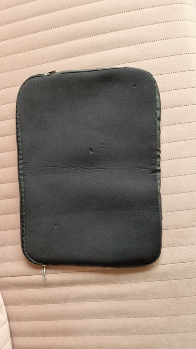 Etui, futerał na tablet, laptopa