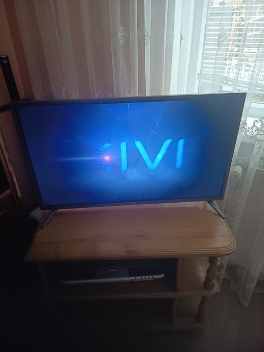 Продається телевізор Smart tv Kivi 32hk 30g