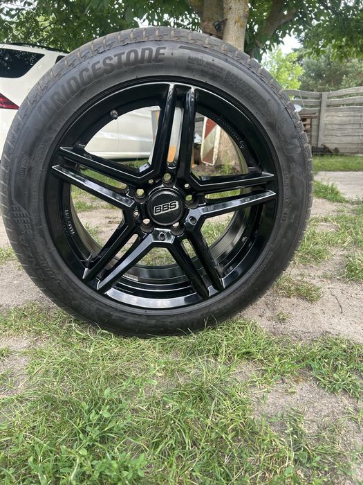 Piękne felgi 17 z oponami