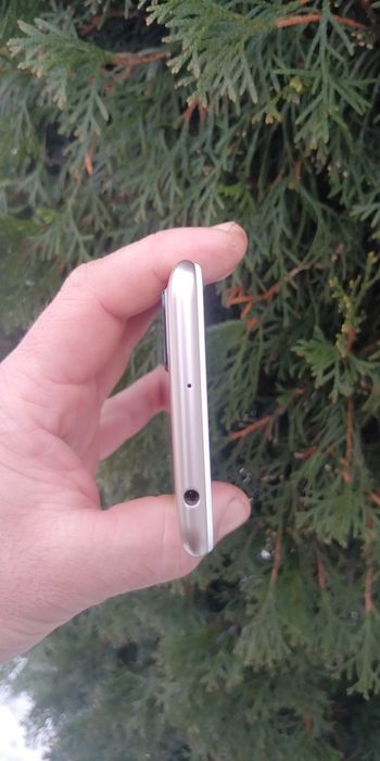 Смартфон Xiaomi redmi A6 2/16