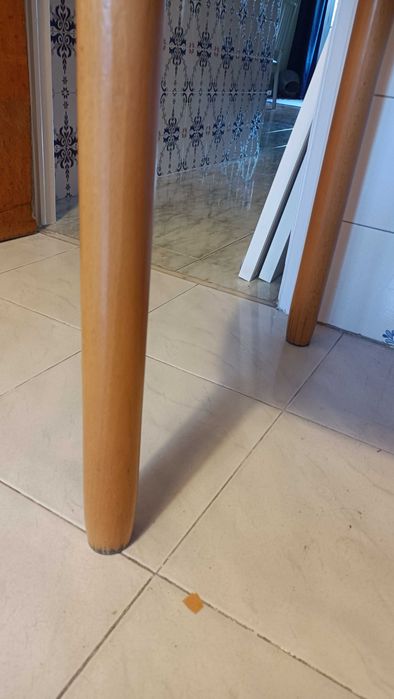 Mesa de refeição extensível da marca Portus