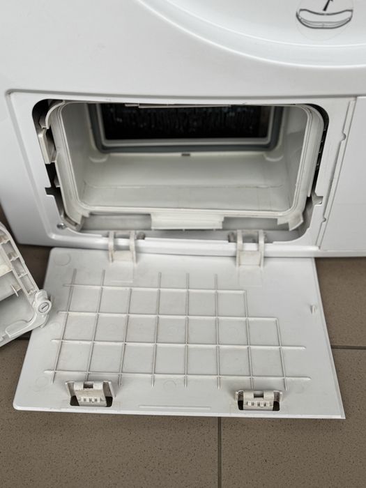 Suszarka Amica 8 kg stan bardzo dobry