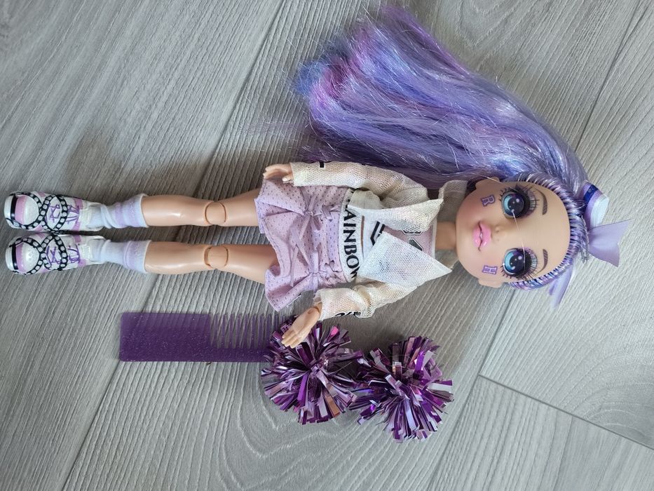 Rainbow High Cheer Lalka Violet Willow