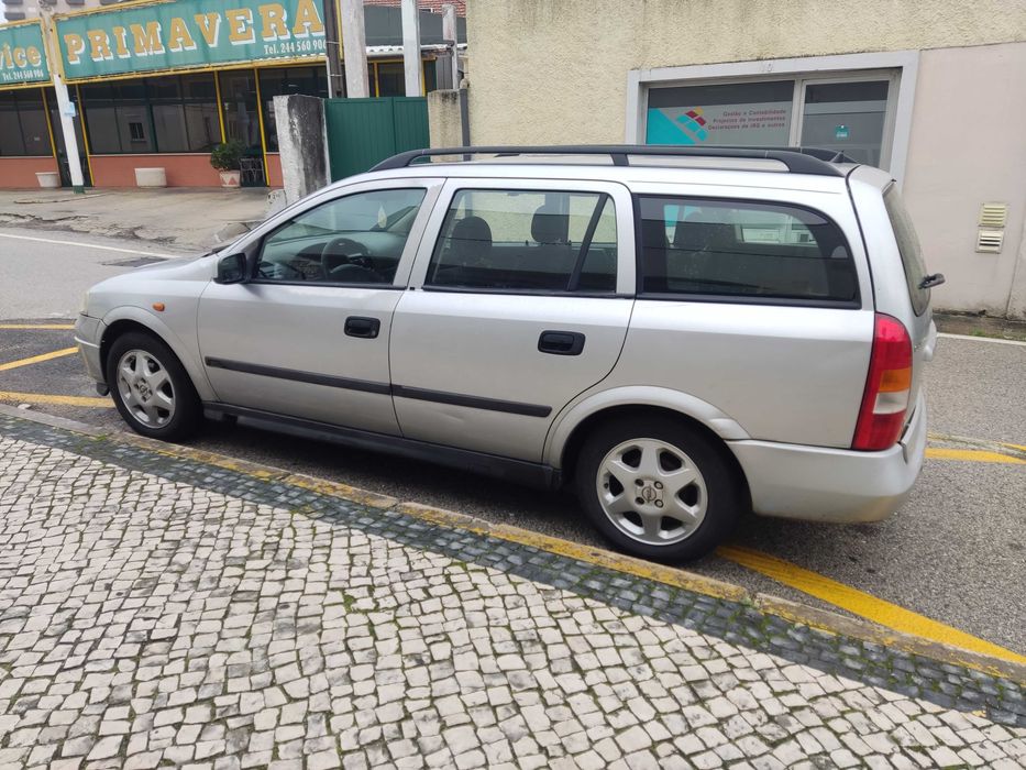 Opel astra 1.4 sport