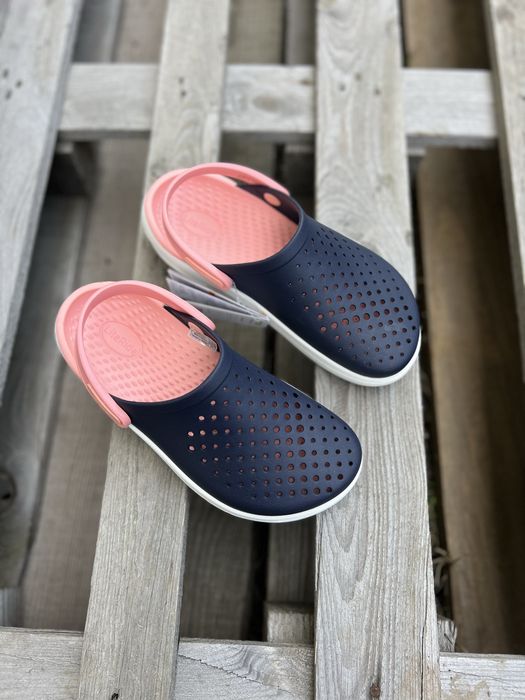 Крокси Жіночі Crocs In Motion Крокси Чоловічі Жіночі