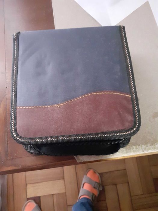 Porta CD ou DVD azul