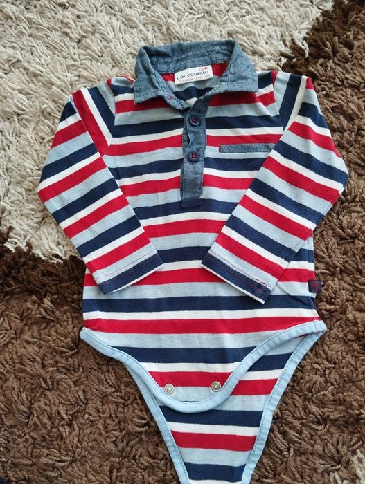 Body z kołnierzykiem