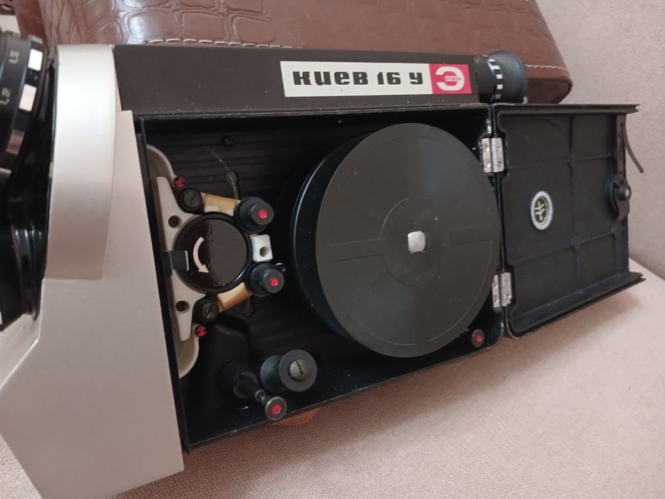 Кинокамера Киев 16 У Э
