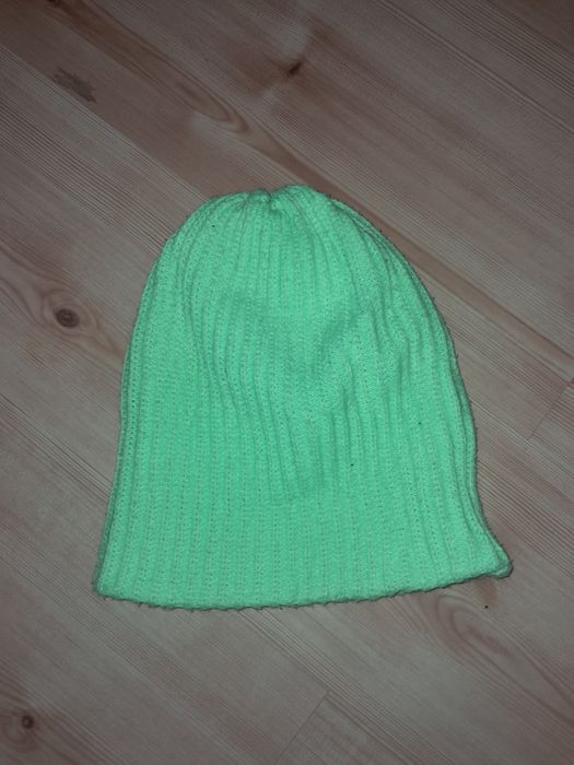 Zimowa zielona czapka
