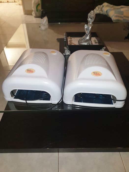 Vendo 2 fornos para unhas de gel