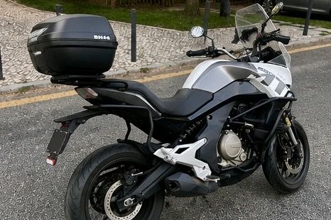 CFMoto 650MT - 2023