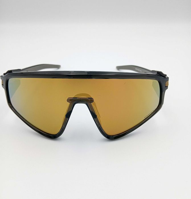 Okulary przeciwsłoneczne Oakley Latch Panel Grey Smoke