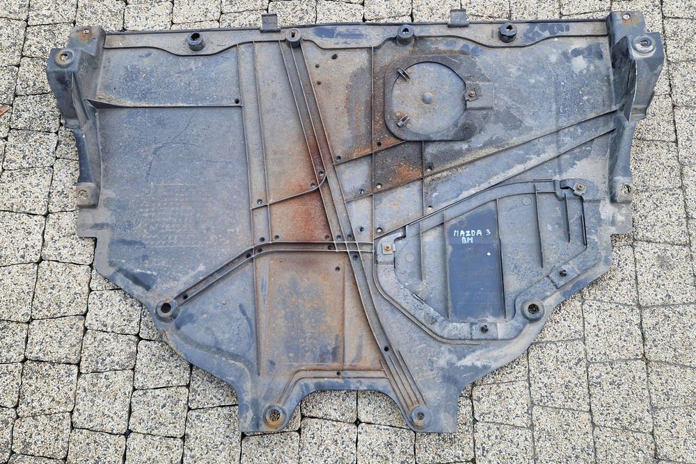 mazda 3 iii bm 13-18 1.5 skyactiv-d osłona dolna silnika podłoga ghr556071