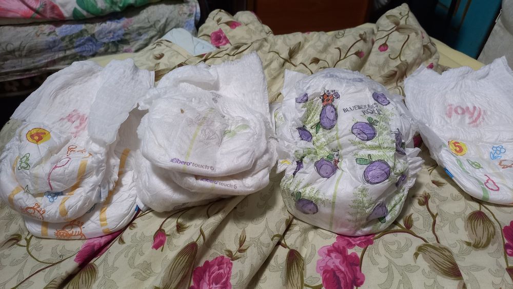 Продам памперсы детские 6